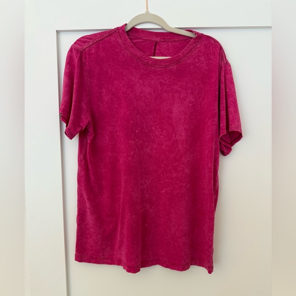 Rare Lululmeon washed magenta all yours tee - Picture 1 of 2